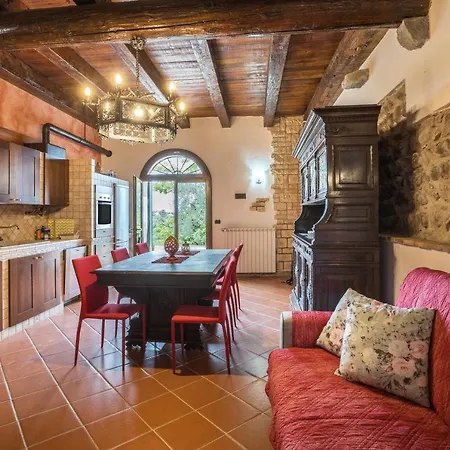 Splendido Appartamento Nel Castello شقة *